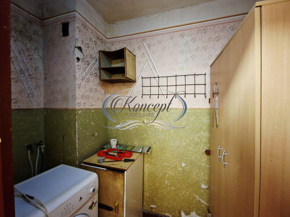 Apartament cu potential, orientare sud-est, 2 balcoane, zona Parang 