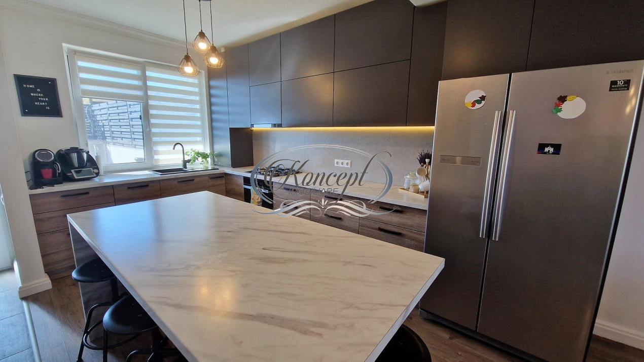 Duplex elegant cu 3 dormitoare si curte generoasa in Voronet