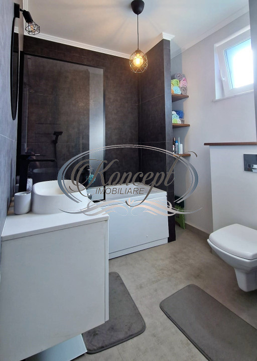 Duplex elegant cu 3 dormitoare si curte generoasa in Voronet