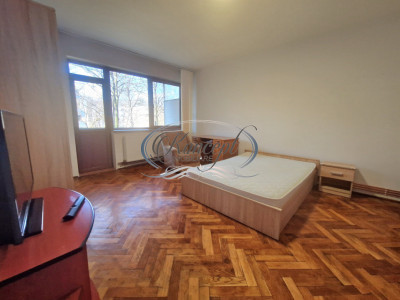 Apartament decomandat in zona USAMV 