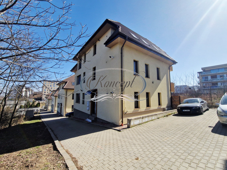 Apartament spatios pet frendly, cu parcare in imobil tip vila