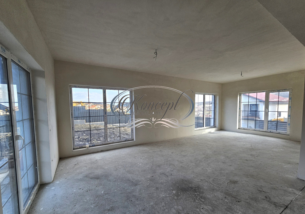 Casa spatioasa cu garaj in Chinteni