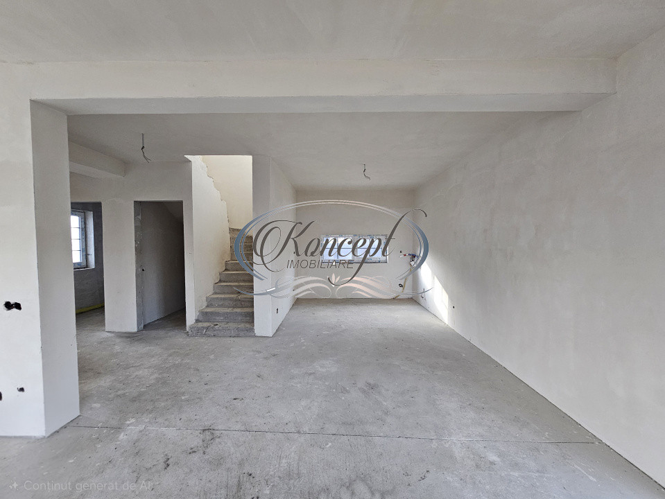 Casa spatioasa cu garaj in Chinteni