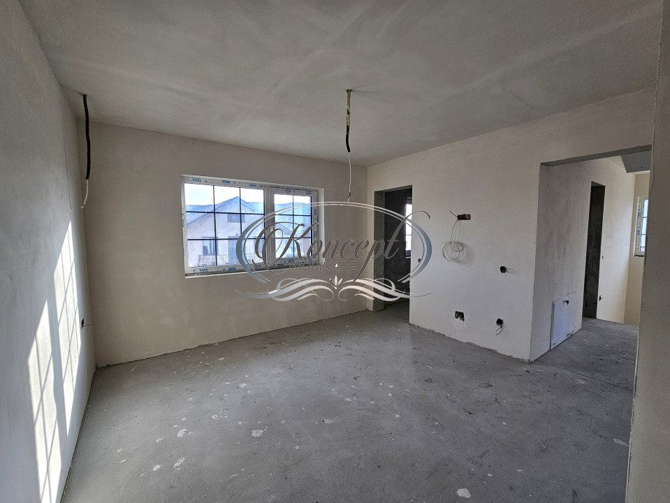 Casa spatioasa cu garaj in Chinteni