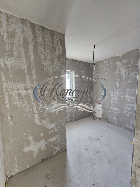 Casa spatioasa cu garaj in Chinteni