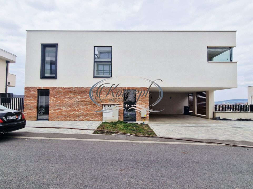 Penthouse cu terasa panoramica in cartierul Europa