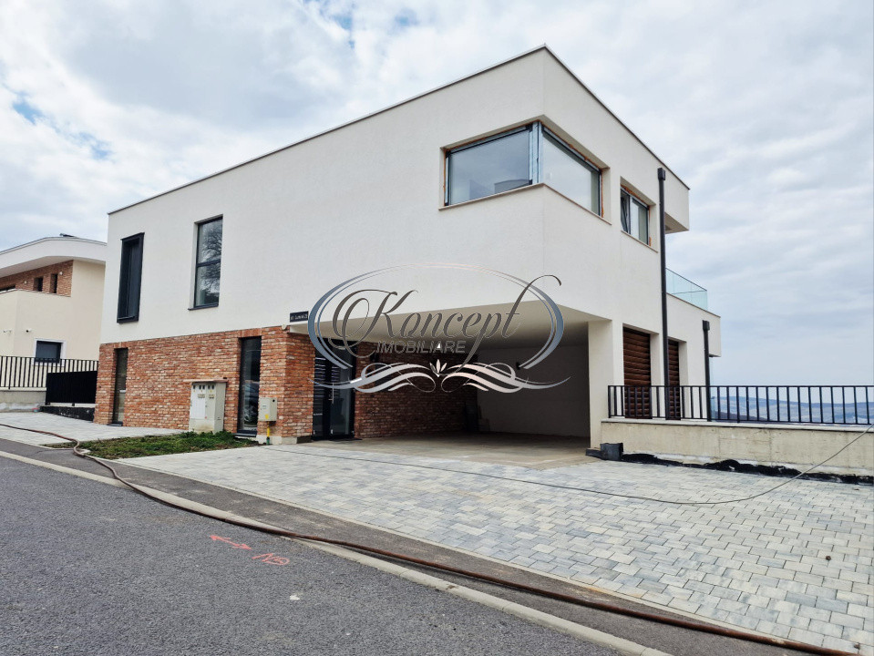 Penthouse cu terasa panoramica in cartierul Europa