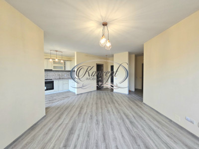 Locuinta moderna cu suprafata generoasa in Floresti BMW