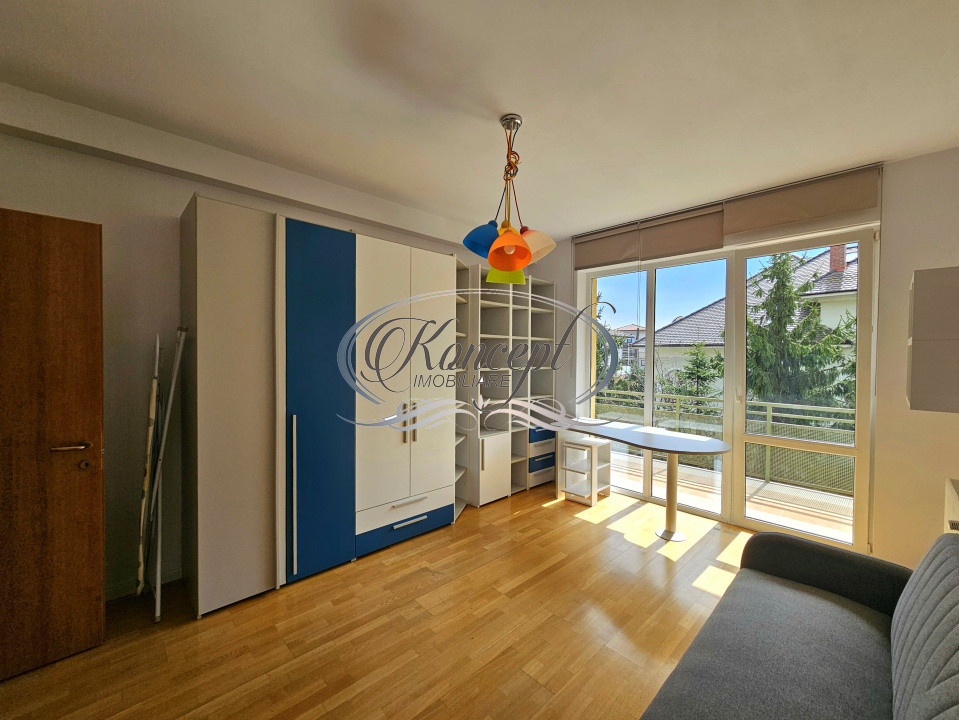 Apartament spatios cu doua locuri de parcare incluse