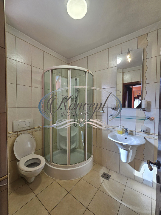 Proprietate eleganta cu gradina generoasa si acces facil Europa