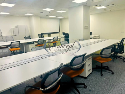 Spatiu birouri Ultracentral, cladire business moderna