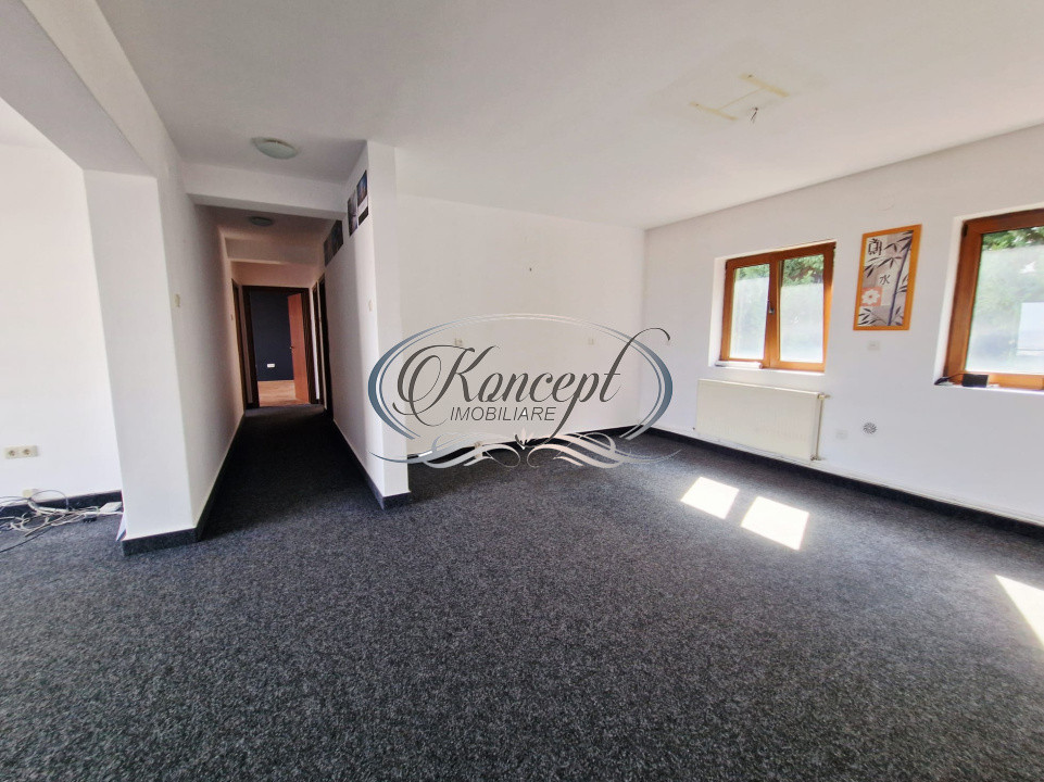 Apartament spatios si cu loc de parcare in Andrei Muresanu