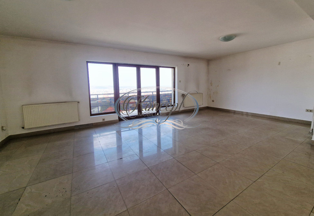 Apartament spatios si cu potential in Andrei Muresanu