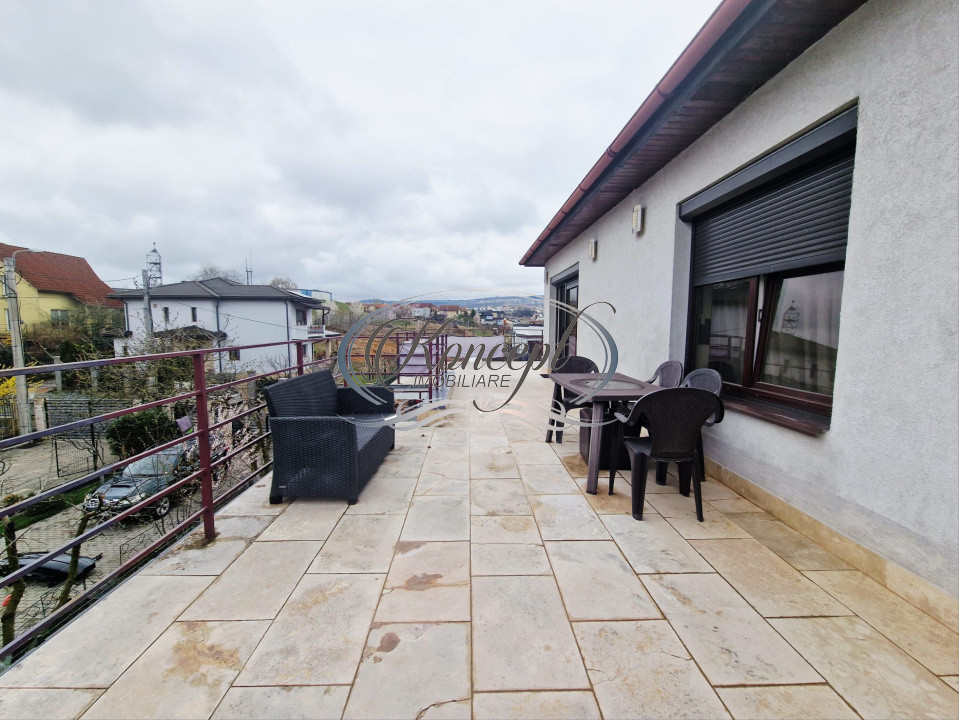 Apartament cu terasa si loc de parcare in Europa