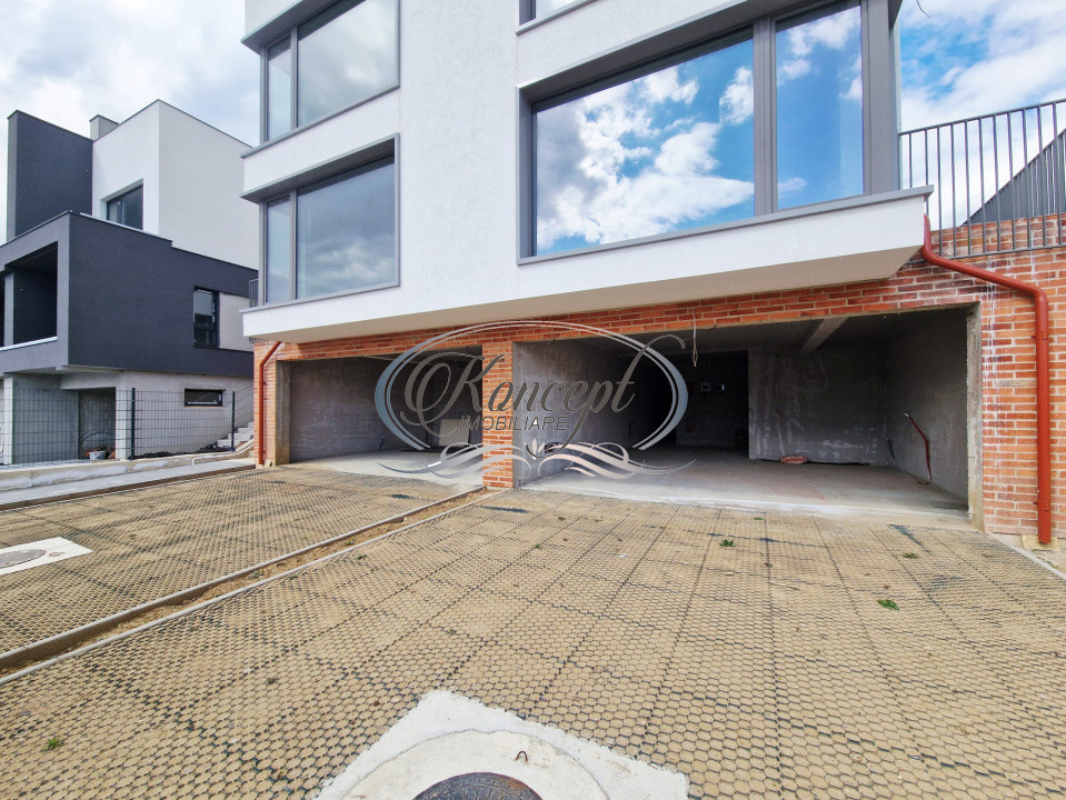 Duplex premium cu rooftop panoramic, in Voronet