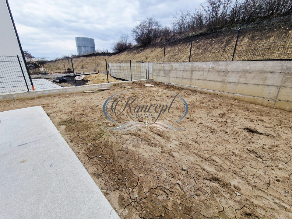 Duplex premium cu rooftop panoramic, in Voronet