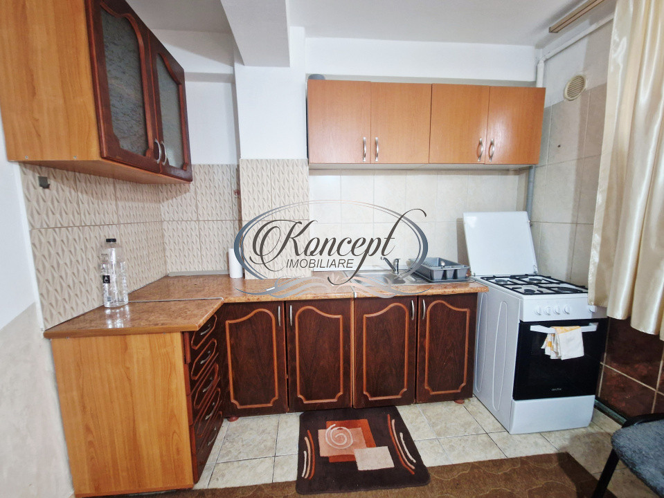 Apartament compact cu acces independentin apropiere de Sanex