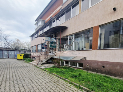 Apartament compact cu acces independentin apropiere de Sanex