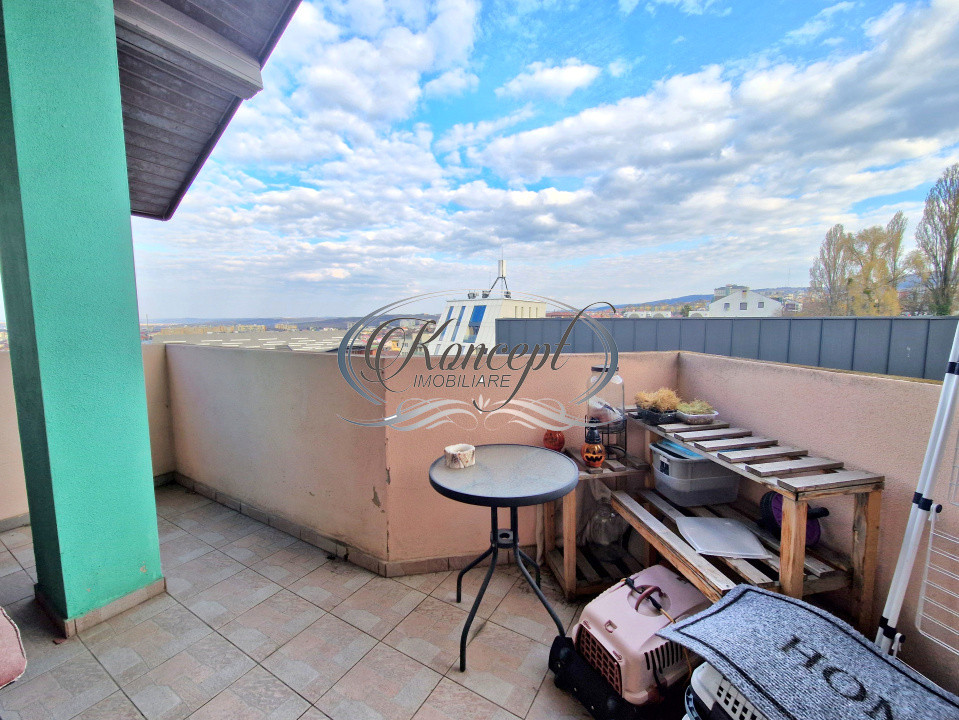 Apartament spatios cu garaj in Andrei Muresanu