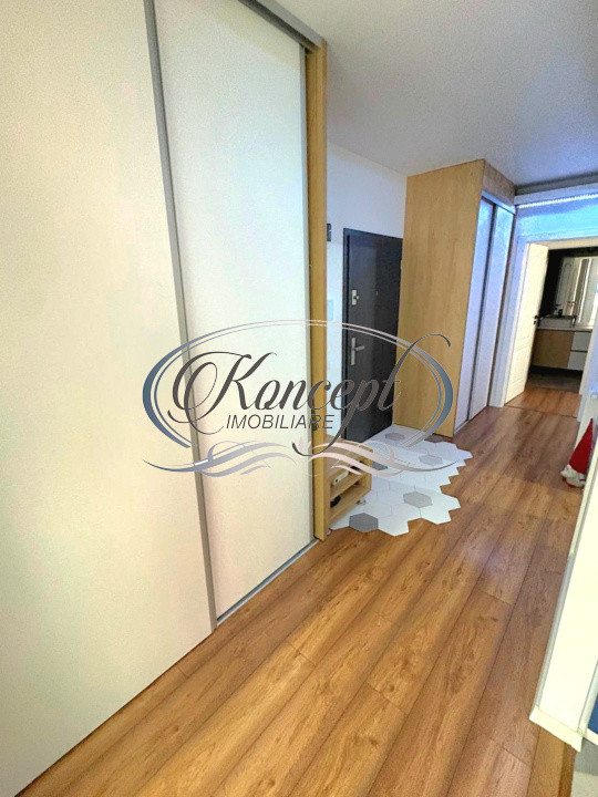 Apartament spatios cu 2 terase si parcare