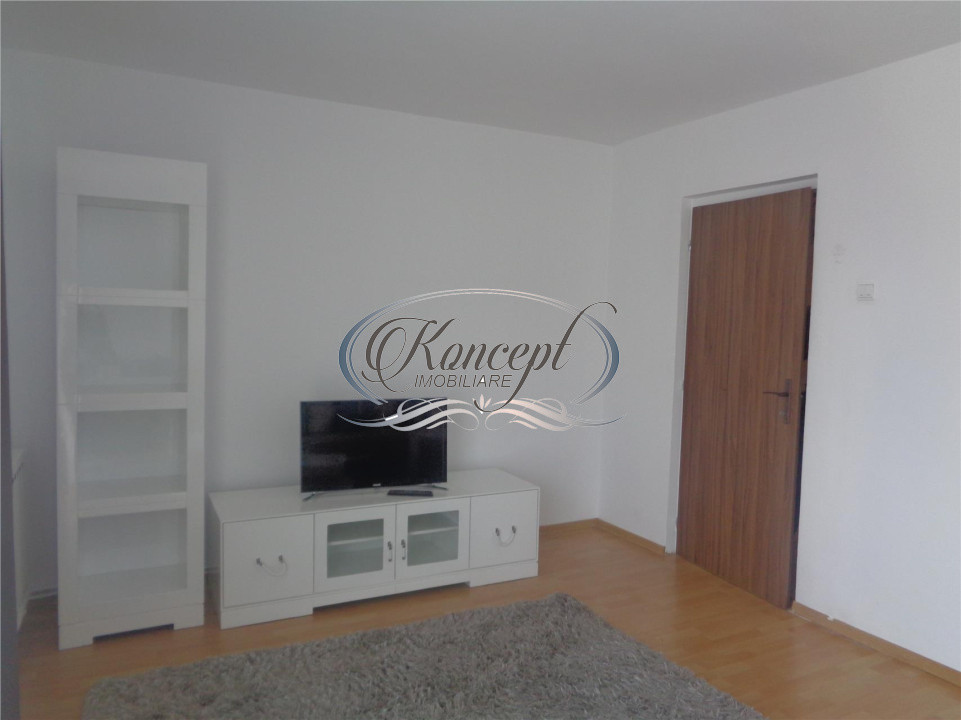 Apartament spatios cu parcare, zona Spitalului de Recuperare