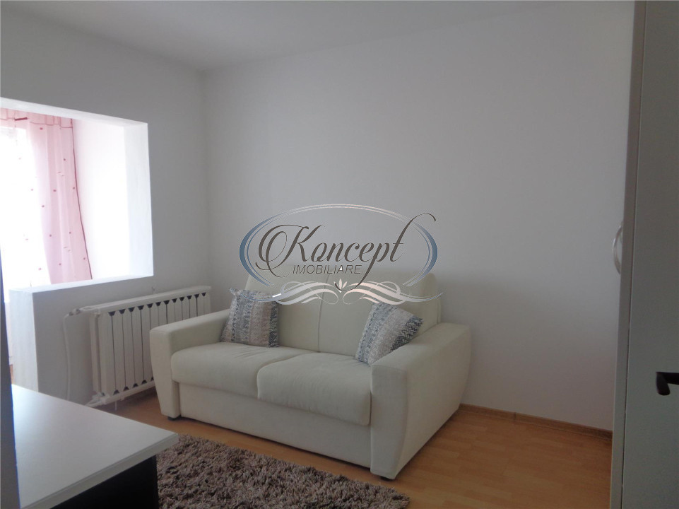 Apartament spatios cu parcare, zona Spitalului de Recuperare