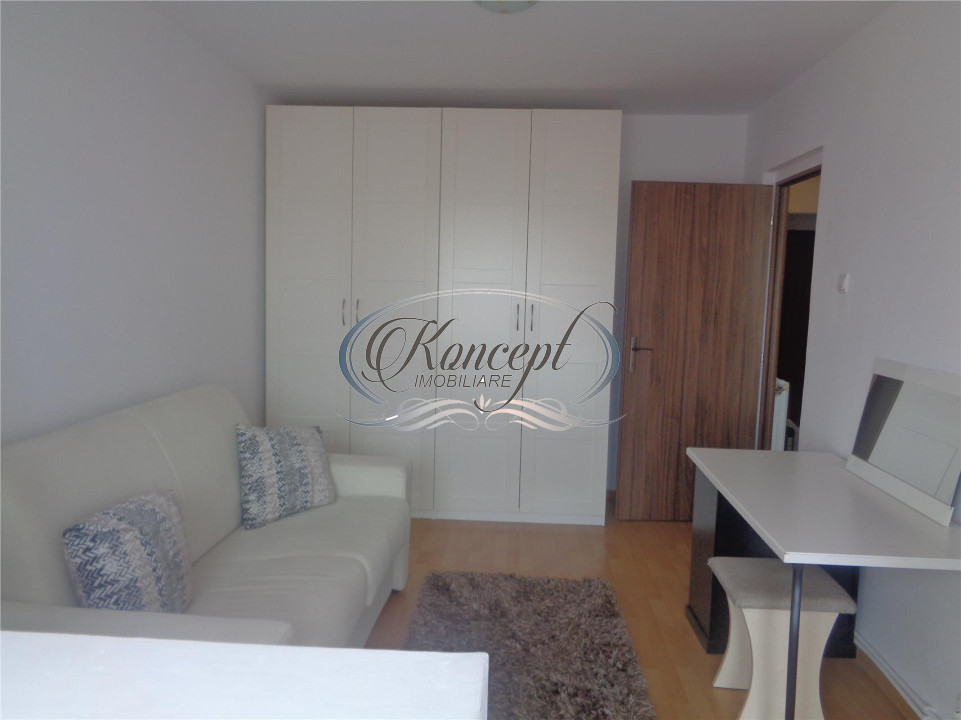 Apartament spatios cu parcare, zona Spitalului de Recuperare