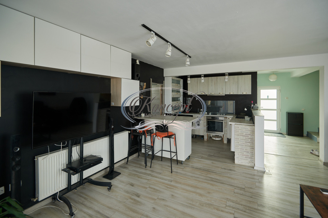 Casa individuala in Dezmir cu panorama spre aeroport