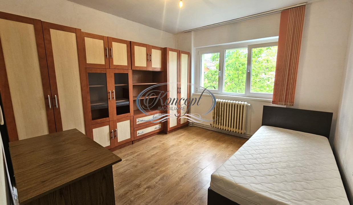 Apartament decomandat, la etajul 1