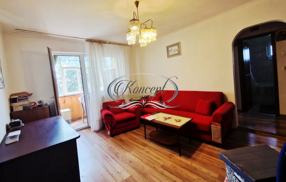 Apartament spatios cu garaj pe str. Grigore Alexandrescu