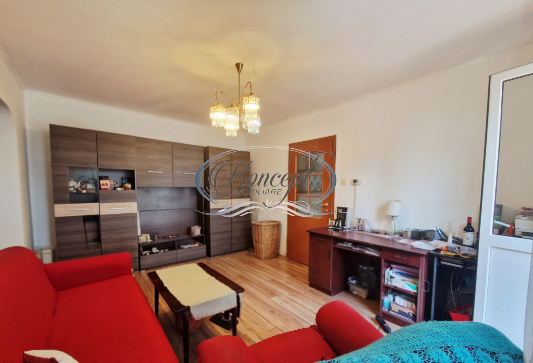 Apartament spatios cu garaj pe str. Grigore Alexandrescu