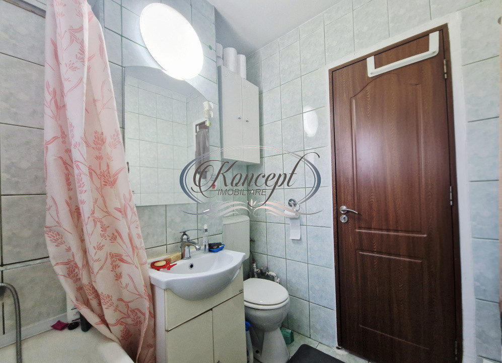 Apartament spatios cu garaj pe str. Grigore Alexandrescu
