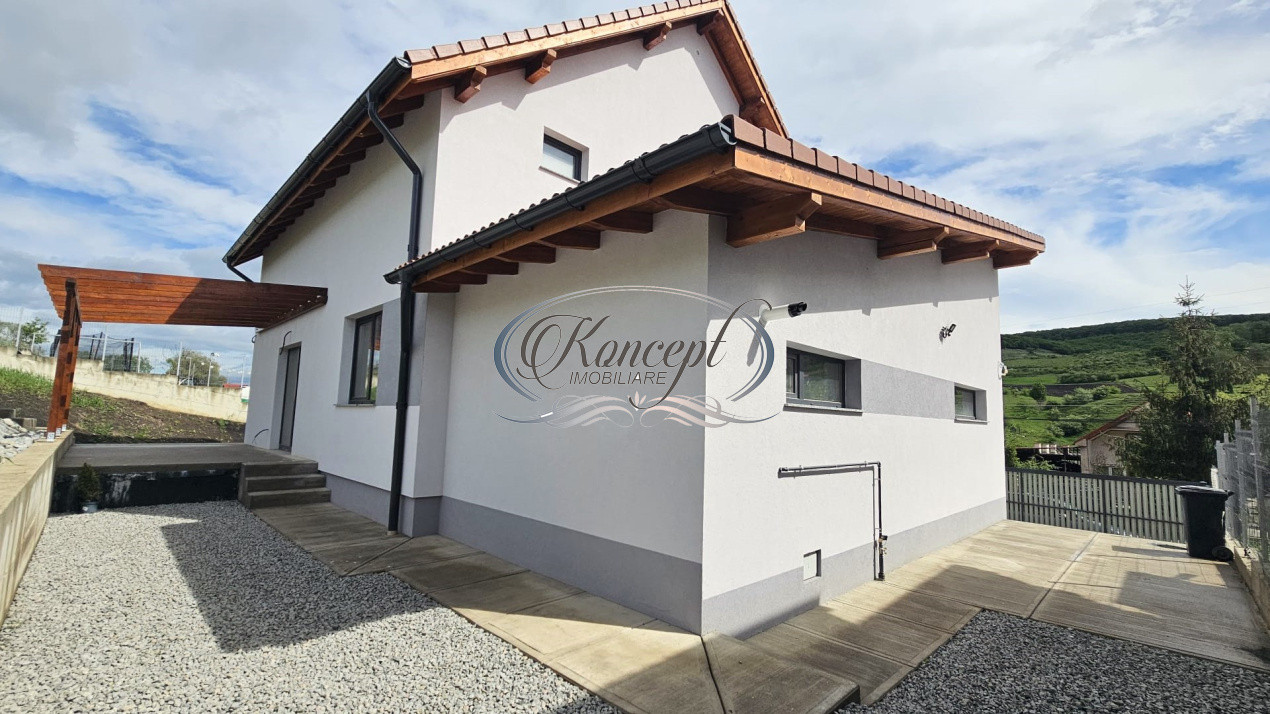 Casa individduala cu CF in Popesti