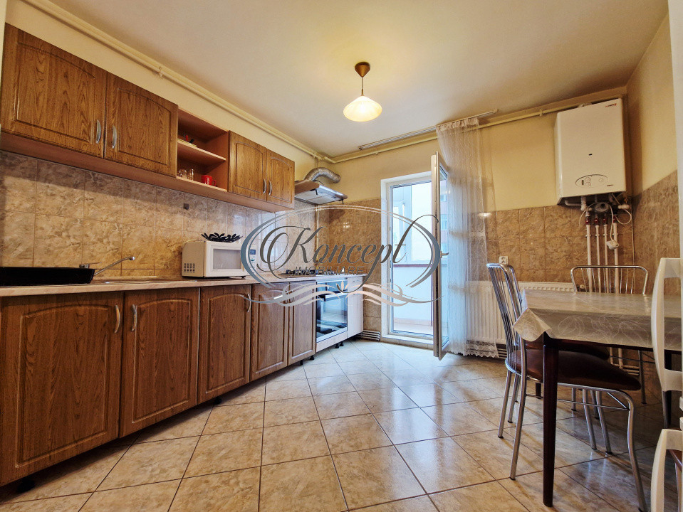 Apartament decomandat, etaj intermediar, zona Primaverii