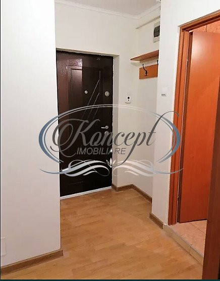 Apartament cu garaj in zona IRA