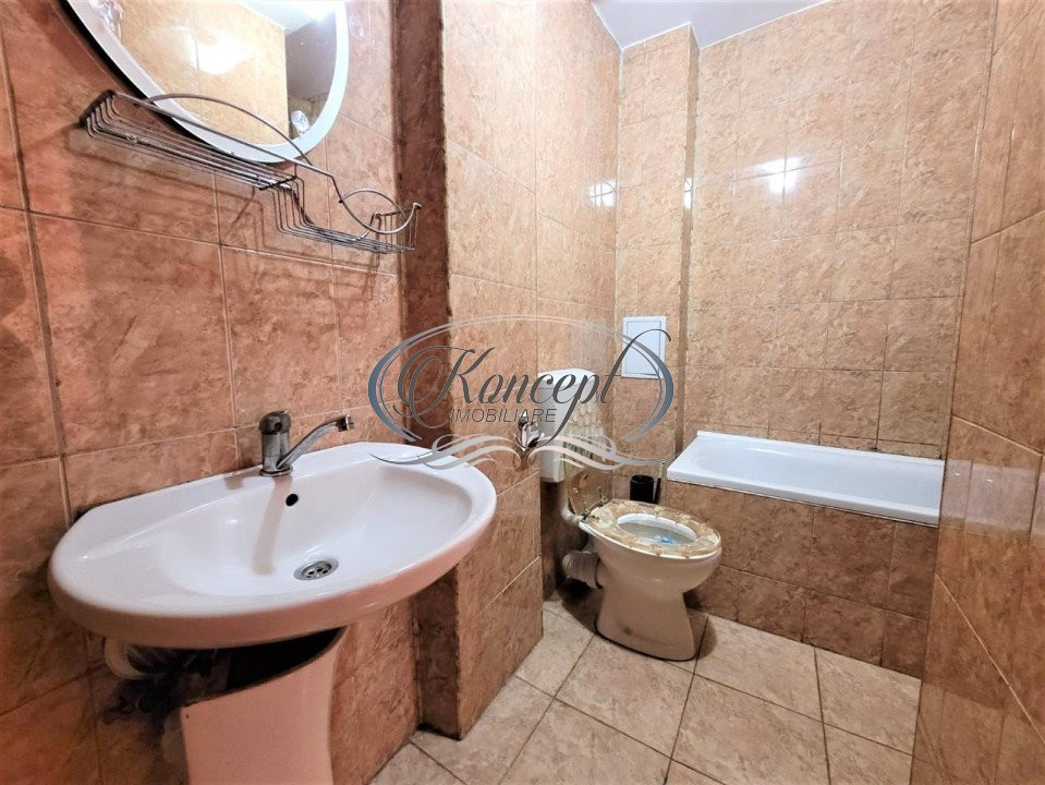 Apartament cu garaj in zona IRA