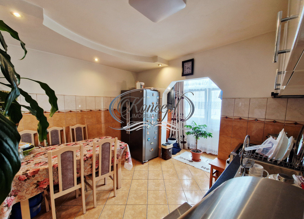Apartament decomandat la etaj intermediar llanga caminele UTCN Marasti