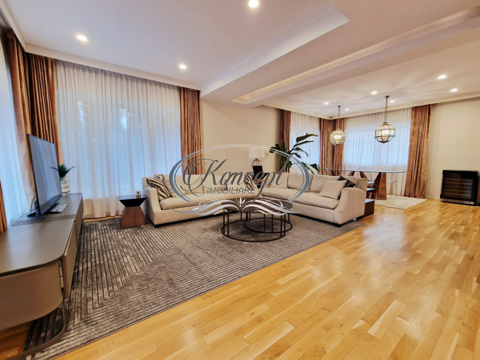 Casa exclusivista cu sauna si jacuzzi in Andrei Muresanu