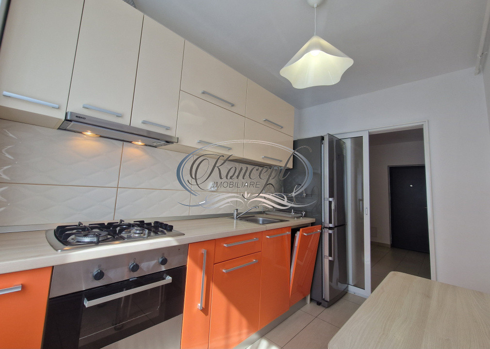 Apartament 2 camere decomandate si parcare in Zorilor