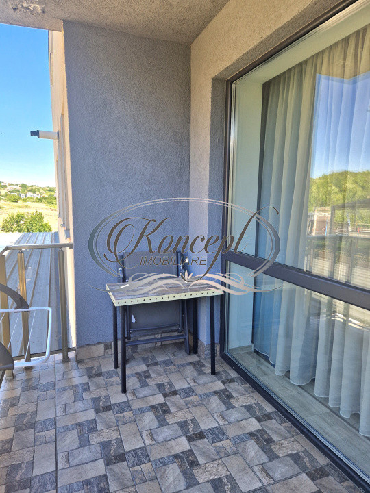 Apartament modern cu balcon si parcare in Borhanci