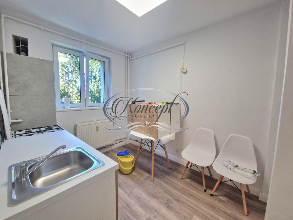 Apartament decomandat pe Aleea Detunata