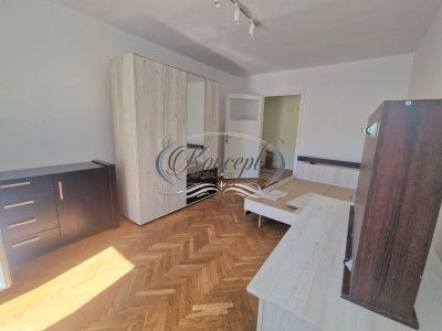 Apartament decomandat pe Aleea Detunata