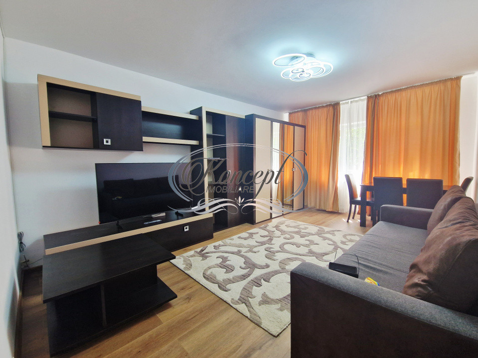 Apartamet renovat la cheie cu balcon inchis in Manastur