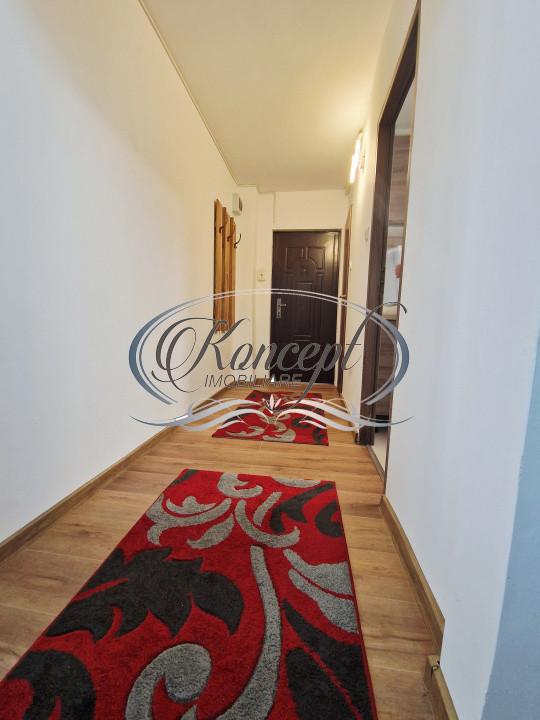 Apartamet renovat la cheie cu balcon inchis in Manastur