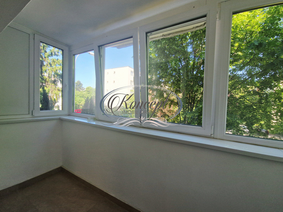 Apartamet renovat la cheie cu balcon inchis in Manastur