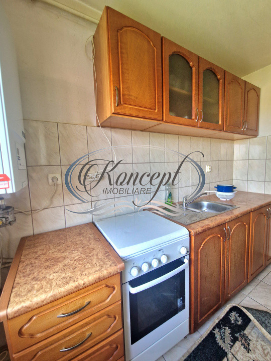Apartament decomandat cu balcon in cartier Buna Ziua