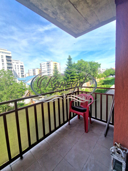 Apartament decomandat cu balcon in cartier Buna Ziua