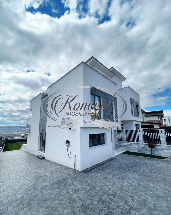 Duplex cu terasa tip rooftop si jacuzzi