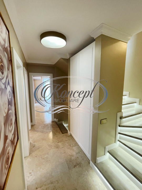 Duplex cu terasa tip rooftop si jacuzzi