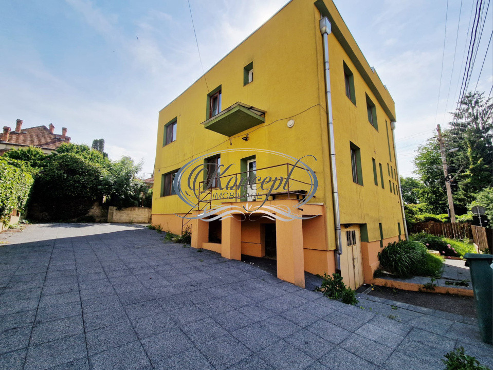 Casa / sediu firma in Andrei Muresanu